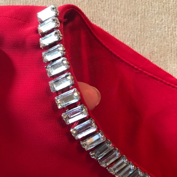 MSK sleeveless sheath with sheer, tiered overlay. - Picture 11 of 16